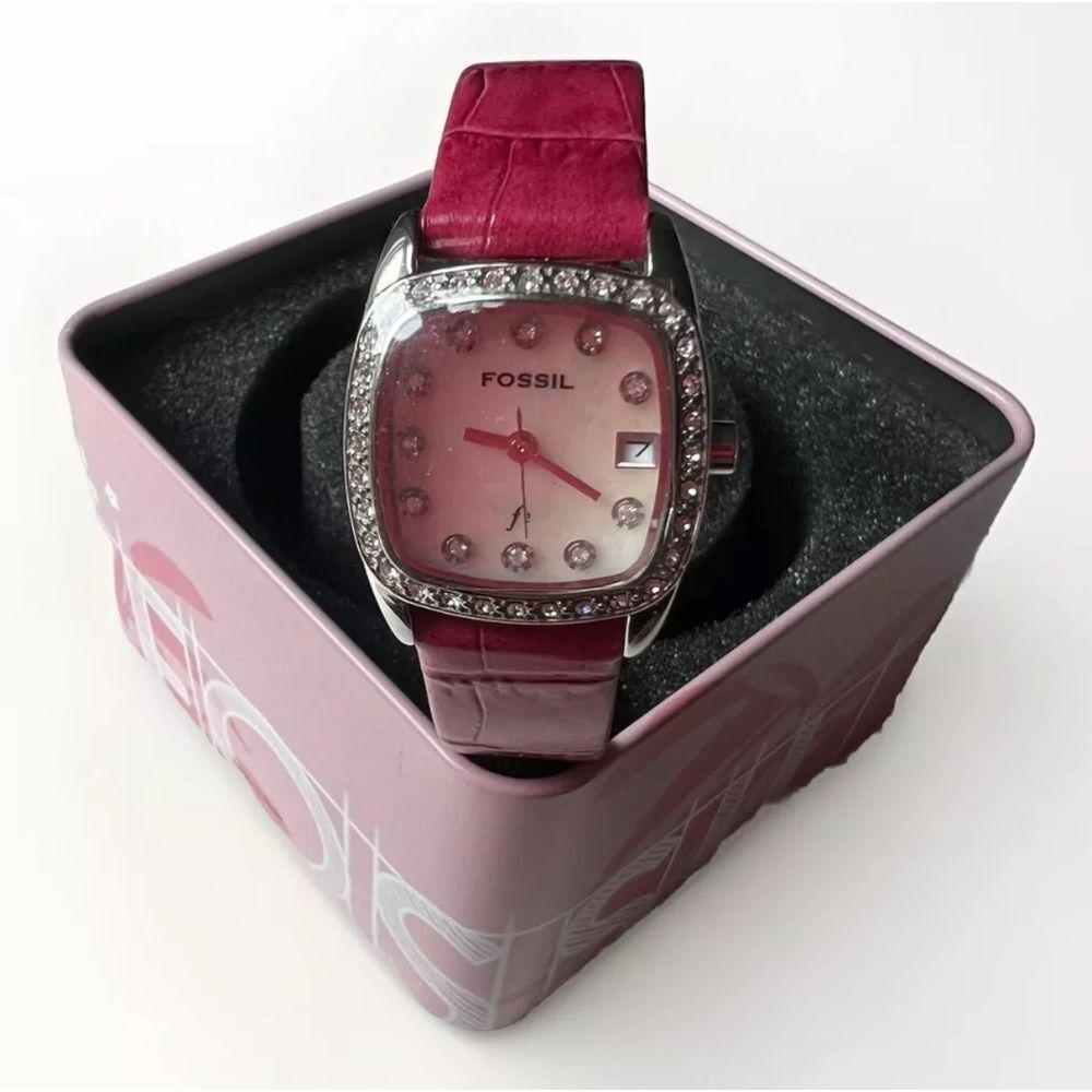 NEW Fossil 2005 F2 Mother of Pearl Crystal Bezel Leather Watch ES-9961 In Box!